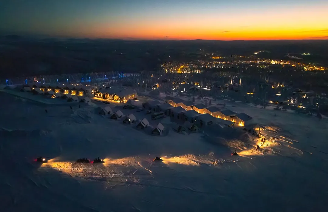 Star Arctic Hotel & Activities-1